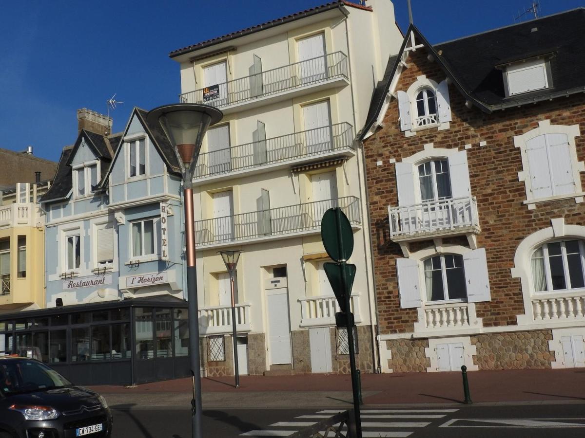 Appartement T2 Renove Face Mer Avec Balcon, A 150M De La Plage Et 300M Des Commerces - Fr-1-92-611 Les Sables-dʼOlonne Dış mekan fotoğraf