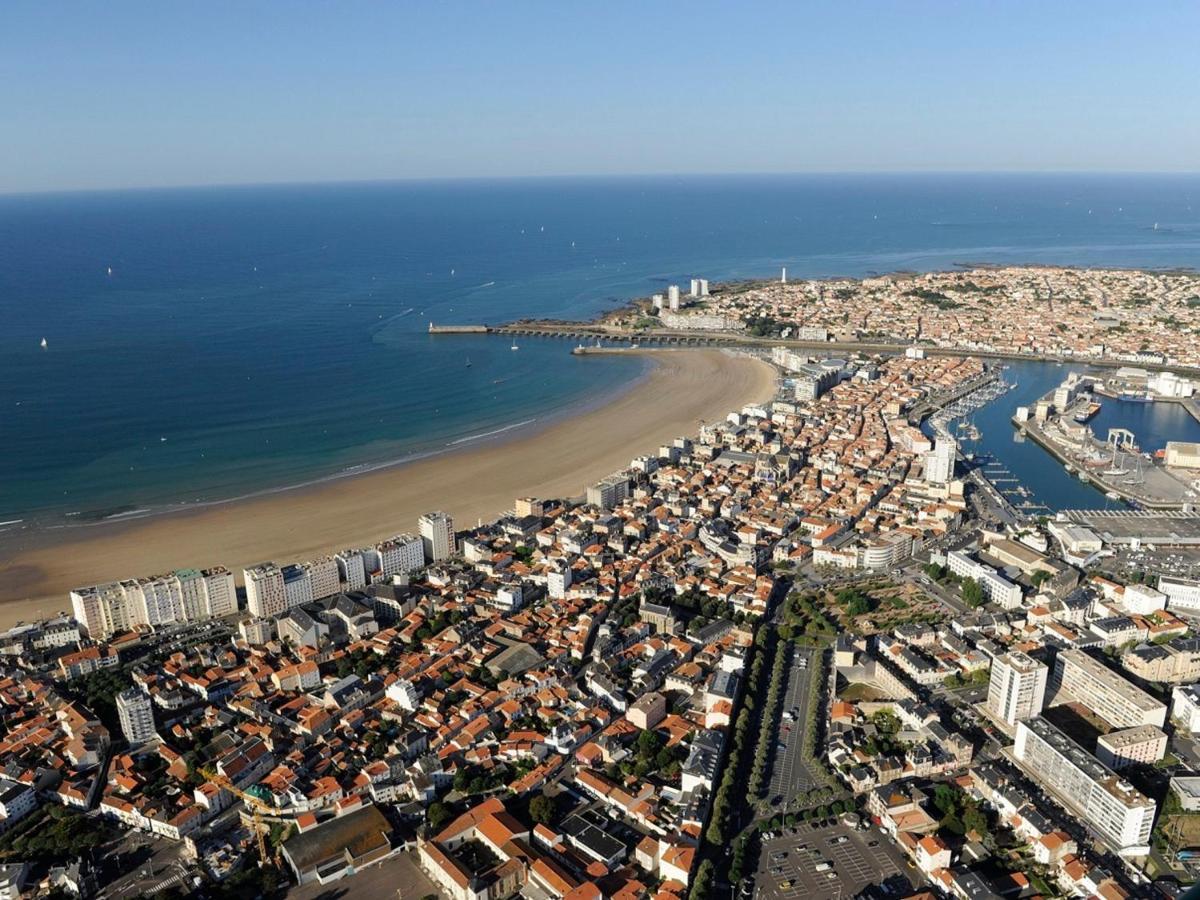 Appartement T2 Renove Face Mer Avec Balcon, A 150M De La Plage Et 300M Des Commerces - Fr-1-92-611 Les Sables-dʼOlonne Dış mekan fotoğraf